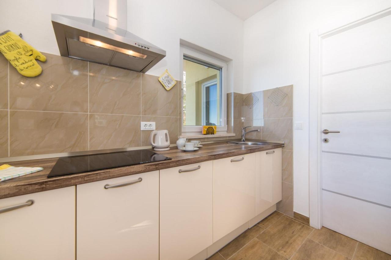 Apartment Maris Макарска Экстерьер фото